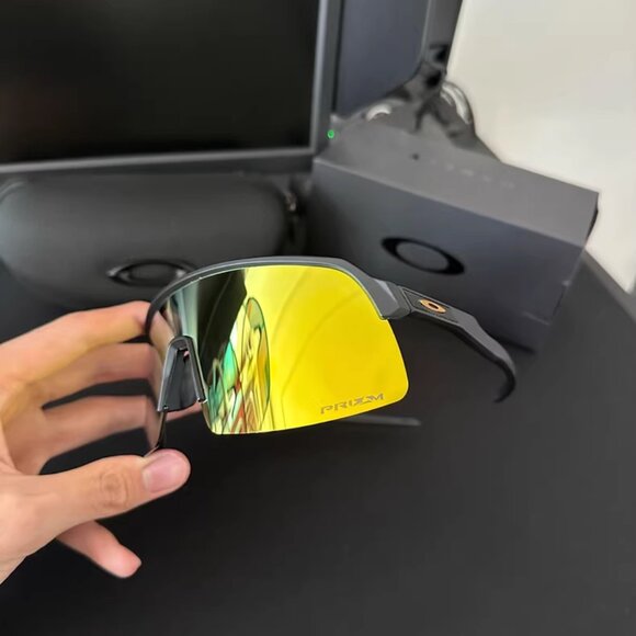 Oakley Kato Sunglasses – Matte Black with Prizm 24K Lens – Elite Shield Design - Picture 1 of 4